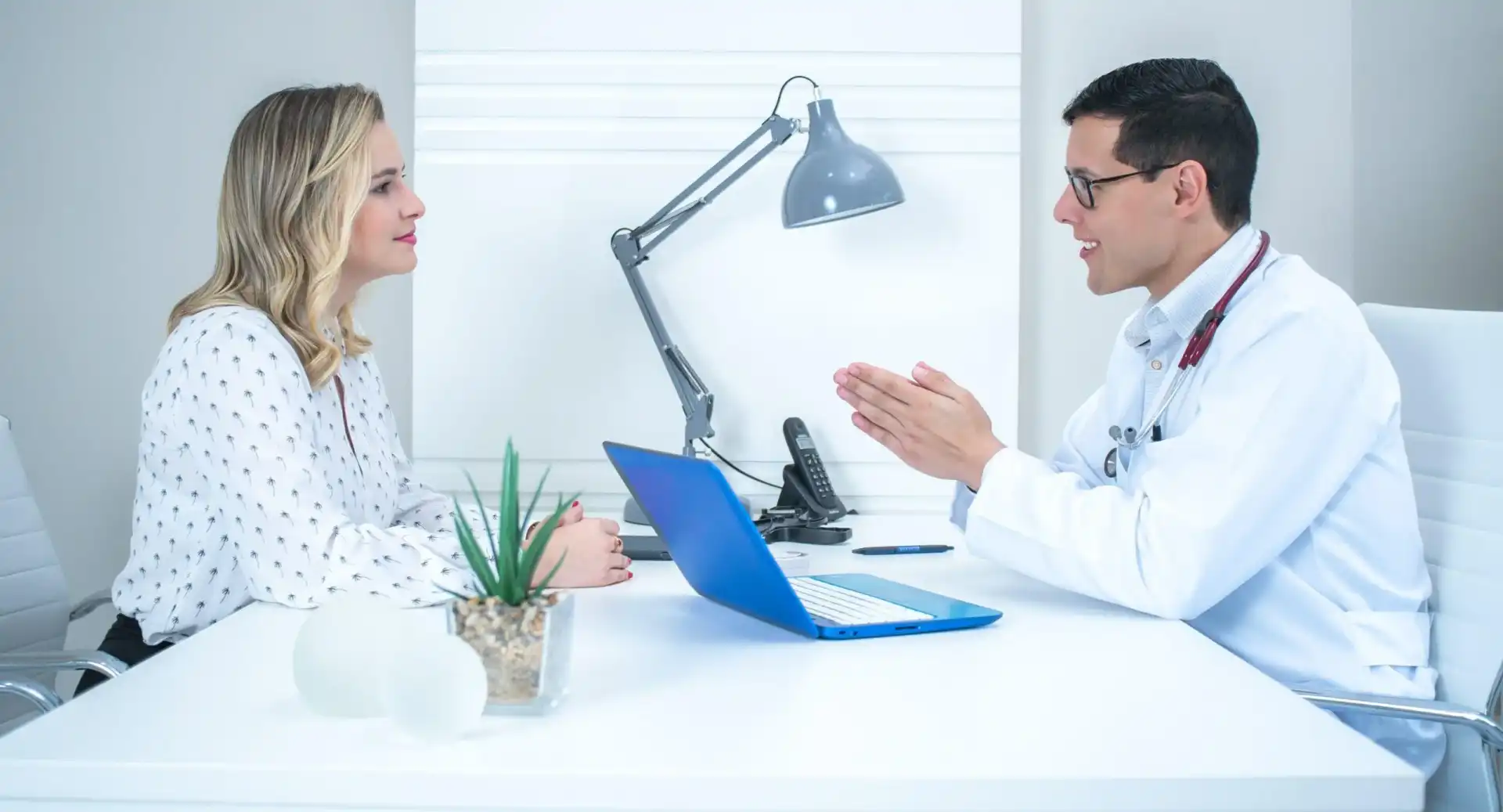 doctor-talking-patient